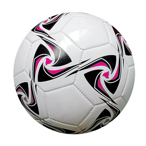 Ballon de football personnalisé de haute qualité, taille 5, avec logo personnalisé, panneaux cousus à la machine, construction légère en PU pour l'entraînement - Product Image 1