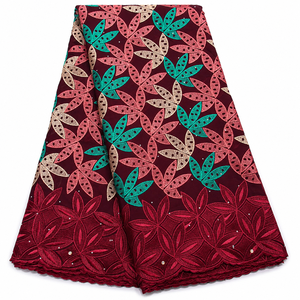 Tissu de mode africain brodé en dentelle suisse pour robes et vêtements féminins Guatemala - Product Image 1