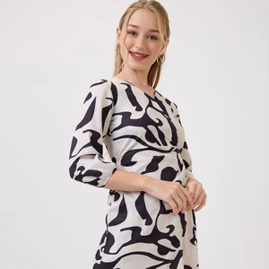 Vestido Midi con Cuello en V para Mujer, Estilo Formal Elegante, Estampado Floral de Lujo, Manga Corta, Corte Ajustado, Casual - Product Image 1