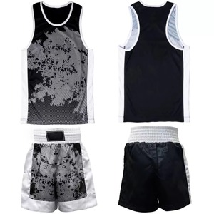 Ensemble de vêtements de sport unisexe respirant pour la boxe, avec logo frontal, design personnalisé par sublimation, dernier style - Product Image 2