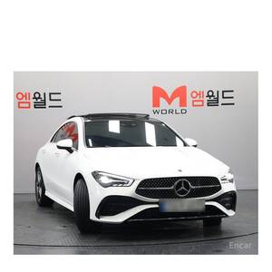 Mercedes-Benz CLA250 4MATIC Clase CLA 2024/5 con 16,958 km, Volante a la Izquierda, Cámara Trasera - Product Image 3