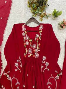 Ensemble Salwar Kameez Indien et Pakistanais pour Femme, Broderie Florale, Haut Long, Dupatta en Chiffon, Tenue de Fête et de Mariage, Chanderi, Séchage Rapide - Product Image 4