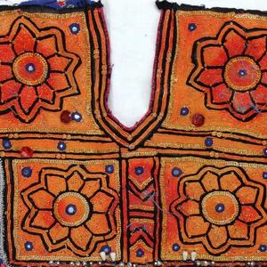 Vintage Boho Banjara bordado cuello yugo Banjara bordado cuello Banjara tela textil - Product Image 1