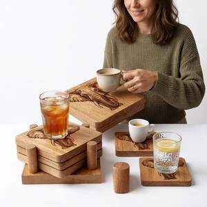 Juego de Posavasos Cuadrados de Madera con Diseño de Elefante, Hechos a Mano, Antideslizantes, Acabado Natural, 10 cm de Diámetro - Product Image 4