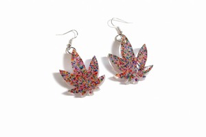 Boucles d'oreilles en résine Étiquette Verte, Choix Durable, Matériau Écologique, Fabrication Personnalisée, Article de Gros en Résine - Product Image 4