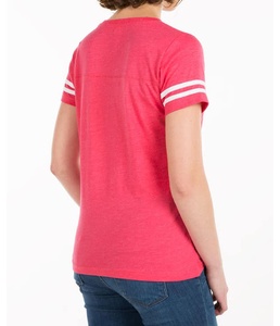 Camiseta de Alta Calidad para Mujer, Talla Grande, Cuello en V, Estilo Universitario, Informal, de Punto, Algodón y Poliéster, Estampado Personalizado, Manga Corta Regular - Product Image 3