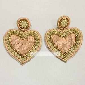 Pendientes de Lengüeta Roja con Cuentas: Joyería Divertida y Única para Mujer, Pendientes Colgantes de Cuentas Juguetones - Product Image 2