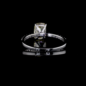 Anillo de Compromiso con Diamante Cultivado en Laboratorio de 2 Quilates, Corte Cojín Clásico, Color Amarillo Intenso, Banda Pavé, Certificado IGI, Chapado en Oro de 14K - Product Image 2