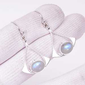 Boucles d'oreilles en pierre de lune arc-en-ciel, argent sterling 925, bijoux faits à la main, pierres précieuses, cadeau de luxe pour femmes - Product Image 1