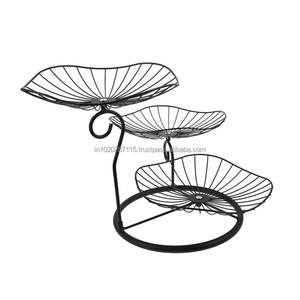 Panier à fruits en fer forgé de grande capacité avec polissage de qualité supérieure et détails à la main, parfait pour servir les fruits lors des rassemblements - Product Image 2