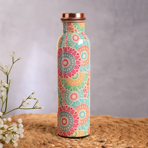 Botella de Agua de Cobre con Diseño Floral Esmaltado, Resistente al Calor y Apta para Lavavajillas, Estilo Ayurvédico - Product Image 2