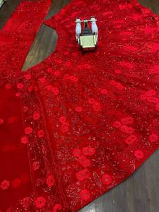 Lehenga Choli Dupatta de Diseño Indio en Oferta, Georgette Sintética con Lentejuelas, Lavable a Mano, PinkCityBlocks, para Bodas y Fiestas - Product Image 3