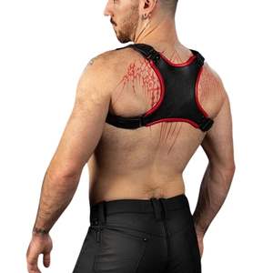 Arnés de Pecho Sexy con Encaje y Piel Sintética para Hombre, Modelo Centurion 2.0, Color Rojo, Correas Ajustables, Ropa de Club - Product Image 2