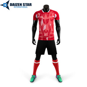 Uniforme de Fútbol Personalizado DSI, 100% Poliéster Transpirable, Manga Corta, Conjunto Deportivo para Club de Primavera - Product Image 5