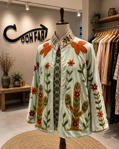 Veste Suzani en velours beige clair pour femme, brodée à la main, motif floral cactus, style bohème ethnique, vêtement d'extérieur de créateur, hiver, vente en gros - Product Image 1