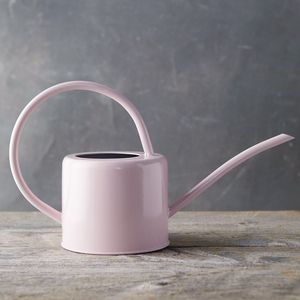 Regadera de jardín de metal resistente para plantas con gran capacidad y diseño de construcción de acero resistente al óxido. - Product Image 1