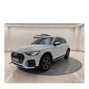 Audi Q5 45 TFSI quattro 2023, 45,169 km, Volante a la Izquierda, Asientos de Cuero, Cámara Trasera - Product Image 2
