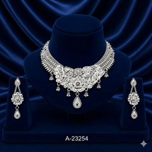 MOLL JEWELLERS - Conjunto de Collar y Pendientes Florales de Aleación de Zinc Chapado en Oro de 24K con Circonitas, Estilo Indio Moderno, para Mujer, Joyería para Compromiso y Boda - Product Image 1