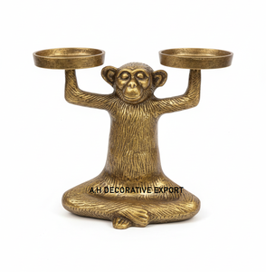 Candelabro Antiguo con Forma de Mono Dorado |   Elegante Portavelas de Yoga con Forma de Mono |   Candelabro Navideño de Lujo con Mono Meditando en Oro - Product Image 4