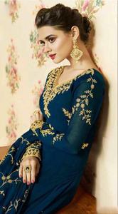 Robe longue brodée en mousseline de soie, nouvelle collection 2022 - Product Image 3