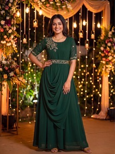 Vestidos de Novia con Estilo Variado, con Dupatta y Cinturón, con Bordado y Trabajo a Mano, para Venta de Exportación - Product Image 6