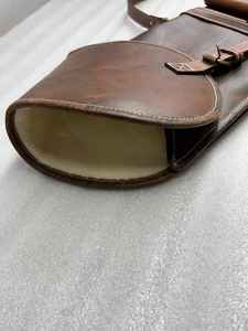 Étui de transport en cuir de qualité supérieure et durable pour armes à feu, idéal pour la chasse au gros gibier – Holster de haute qualité - Product Image 2