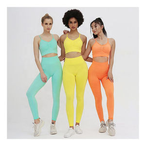 Nouveautés : Vente en gros de tenues de sport et de yoga 100 % coton pour femmes, vêtements de mode personnalisés, ensembles de yoga pour femmes pour le sport - Product Image 1