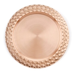 Assiette de Présentation Éblouissante en Métal et Strass – Vaisselle Nordique Premium pour la Décoration Intérieure - Product Image 5