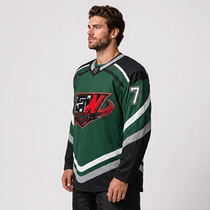 Elegante camiseta de hockey sobre hielo que ofrece comodidad ligera, rendimiento atlético y construcción duradera para cada partido. - Product Image 3