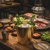 Seau à glace de luxe en laiton massif fait main de 5,5 pouces pour garder vos bières, soju et autres boissons parfaitement fraîches. Élégant et durable, tout type