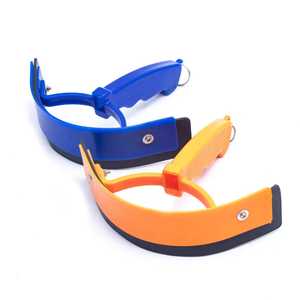 Raspador para Caballos BLUHORSE de Alta Calidad, Raspador de Plástico Resistente y Duradero, en Caja, al Mejor Precio al por Mayor - Product Image 3