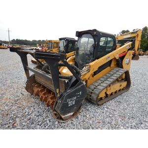 Chargeuse compacte sur chenilles CAT 299D3 avec attache broyeur forestier – Machine de défrichage haute performance, équipement robuste - Product Image 1