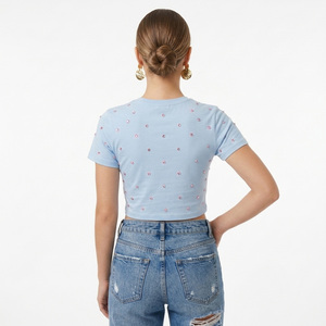 T-shirt court décontracté pour femme à coupe classique, orné de strass, à manches courtes, col rond, collection Printemps-Été, style boutique personnalisé - Product Image 2