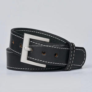 Cinturón informal de cuero negro de lujo con costuras en contraste hecho a mano para hombre con hebilla de aleación de una sola punta, cinturón informal de negocios - Product Image 2