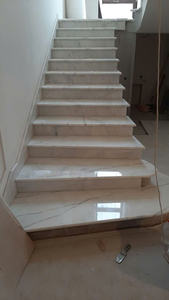 Revestimiento de Escaleras de Mármol Natural de Vietnam, Piedra Duradera, Impermeable y Ecológica para Villas de Lujo, Uso en Interiores y Exteriores, de Larga Duración - Product Image 3