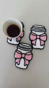 Posavasos Portátiles Hechos a Mano con Cuentas de MS HANDICRAFT - Regalos Religiosos y de Iglesia Clásicos con Base de Poliéster (4x4 Pulgadas) - Product Image 3