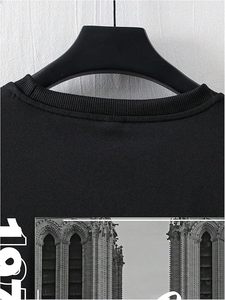 T-shirt pour homme à imprimé graphique, col rond décontracté, manches courtes, tissu léger et respirant, style streetwear élégant, à porter au quotidien - Product Image 6