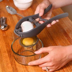 Séparateur d'œufs en acier inoxydable, outil manuel pour retirer les jaunes, gadget de cuisine avec coupe-coquille, outils essentiels pour les œufs - Product Image 4
