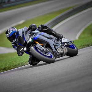 Yamaha YZF-R1M 2022 - Product Image 5
