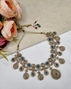 Ensemble de bijoux 3 pièces pour femmes, pierres précieuses ovales et en forme de poire, collection de bijoux de créateur, style ethnique, pour occasions spéciales. - Product Image 2