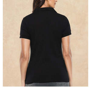 เสื้อเชิ้ตผู้หญิงทรงสลิมสไตล์วินเทจสีขาวสำหรับเล่นกอล์ฟ  คอปกพับ แขนสั้น ผ้าฝ้าย 100%  พร้อมโลโก้สั่งทำเกรดพรีเมียม - Product Image 2