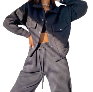 Ensemble de survêtement pour femmes, haut court en coton biologique personnalisé, pantalon de jogging, sweat-shirt, ensemble de survêtement à capuche en 2 pièces - Product Image 1