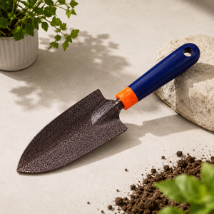 Transplantoir manuel avec tête en acier au carbone et poignée en plastique pour la plantation de semis, le jardinage, le rempotage et les petites tâches de jardinage - Product Image 1