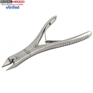Professional Top Selling Stainless Steel Nail Clipper and Manicure Cuticle Trimmer for Home Salon Use on Fingers and Feet - Product Image 3