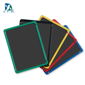 Pizarra Magnética Portátil de Borrado en Seco con Superficie de Escritura de Doble Cara y Marco de Plástico - Product Image 1