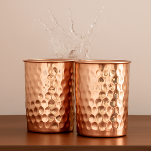 Verre à eau ayurvédique en cuivre 300 ml |   Gobelet en cuivre pur martelé artisanal pour le bien-être, le yoga, la méditation et l'hydratation consciente - Product Image 1
