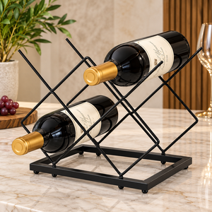 Porta Botellas de Vino con Diseño de Corazón y Detalles Florales Metálicos en Acabado Oro Rosa para Mesa, Bar o Comedor - Product Image 6