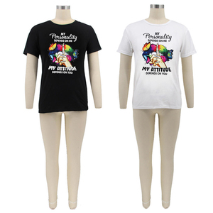 Nueva Camiseta con Cuello Redondo, Personalizable, Talla Americana, Logotipo Personalizado, Camisetas de Algodón y Poliéster para Mujer, Estampado de Rayas, Letras Impresas - Product Image 2