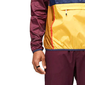 Veste coupe-vent streetwear tendance pour homme, design moderne, tissu léger, idéale pour un usage décontracté et un style urbain - Product Image 6