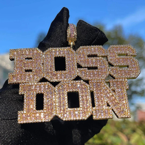 Colgante Personalizado con Letra y Moissanita, Chapado en Oro sobre Plata de Ley 925, Estilo Hip Hop para Hombres y Mujeres, Ideal para Fiestas - Product Image 1